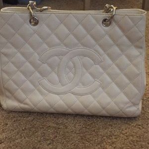 Chanel tote and wallet